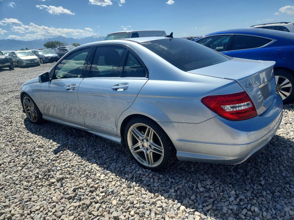 Продажа на аукционе авто 2013 Mercedes-benz C, vin: WDDGF8AB2DA818430, номер лота: 54788126