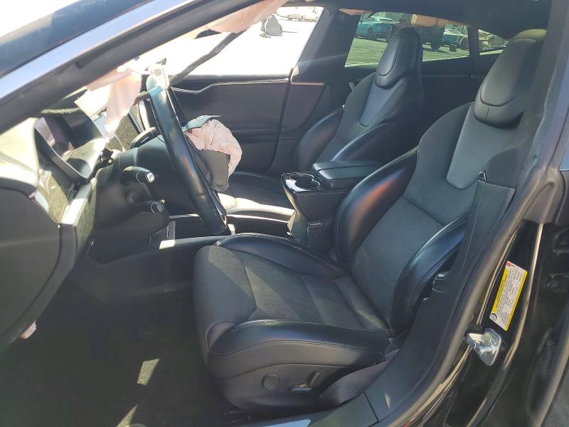 53281906 :رقم المزاد ، 5YJSA1E27JF280959 vin ، 2018 Tesla Model S مزاد بيع