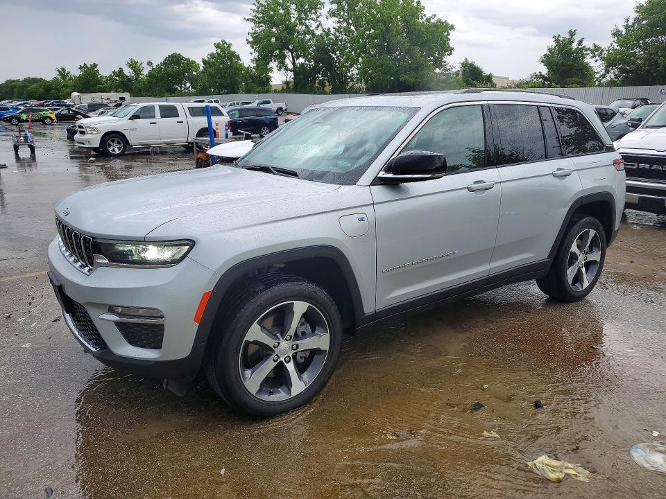 2022 Jeep Grand Cherokee მანქანა იყიდება აუქციონზე, vin: 1C4RJYB67N8747768, აუქციონის ნომერი: 52966446