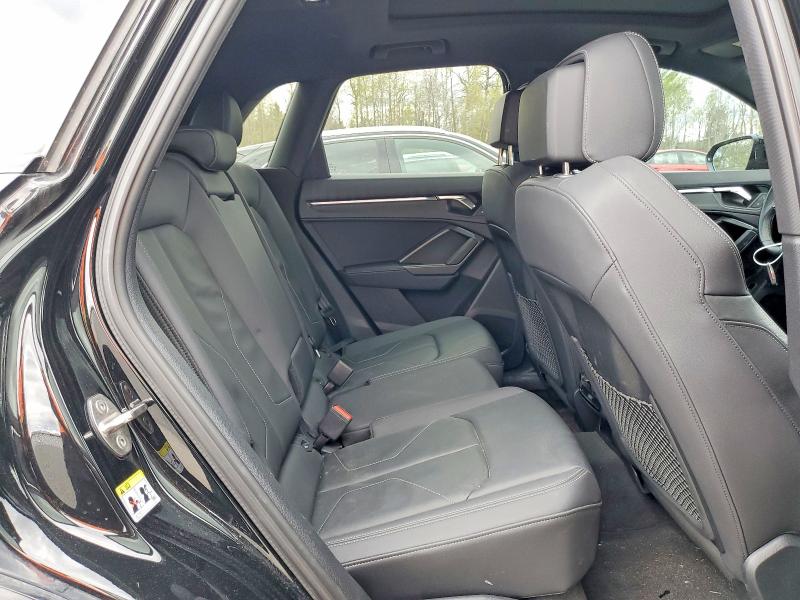 51780636 :رقم المزاد ، WA1EECF31R1087645 vin ، 2024 Audi Q3 مزاد بيع
