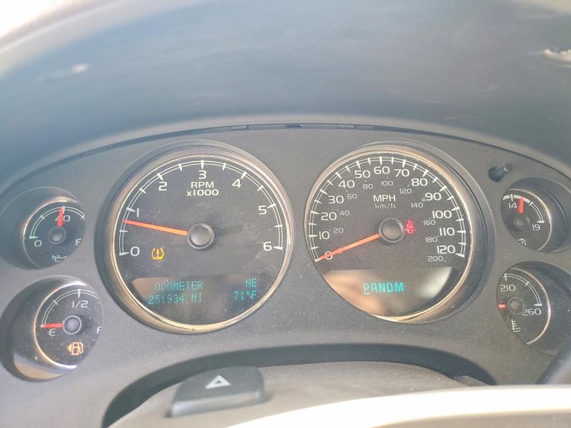 Продажа на аукционе авто 2012 Chevrolet Suburban, vin: 1GNSKJE72CR159351, номер лота: 52391136
