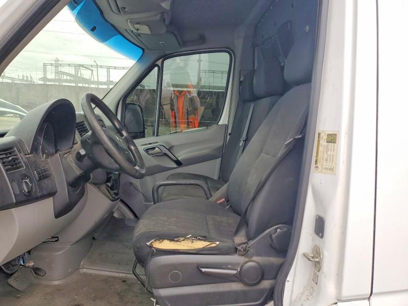53546096 :رقم المزاد ، WD3PE7DC7FP149285 vin ، 2015 Mercedes-benz Sprinter مزاد بيع