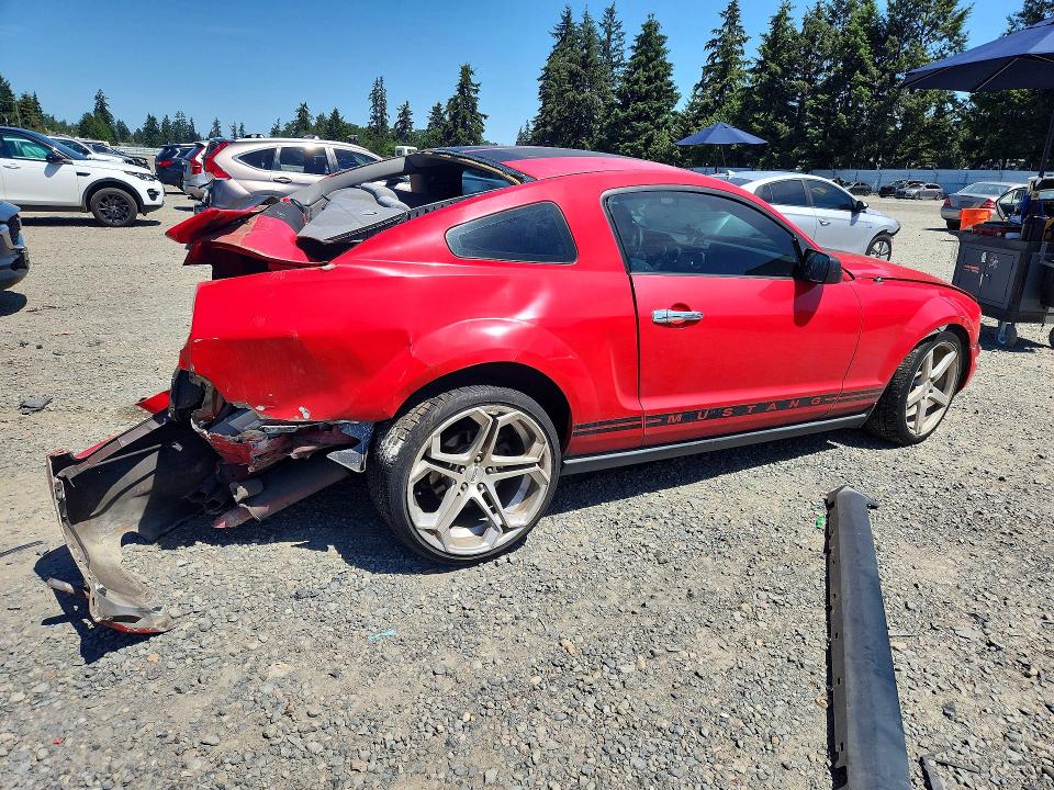 2007 Ford Mustang მანქანა იყიდება აუქციონზე, vin: 1ZVFT80N675272803, აუქციონის ნომერი: 55397326