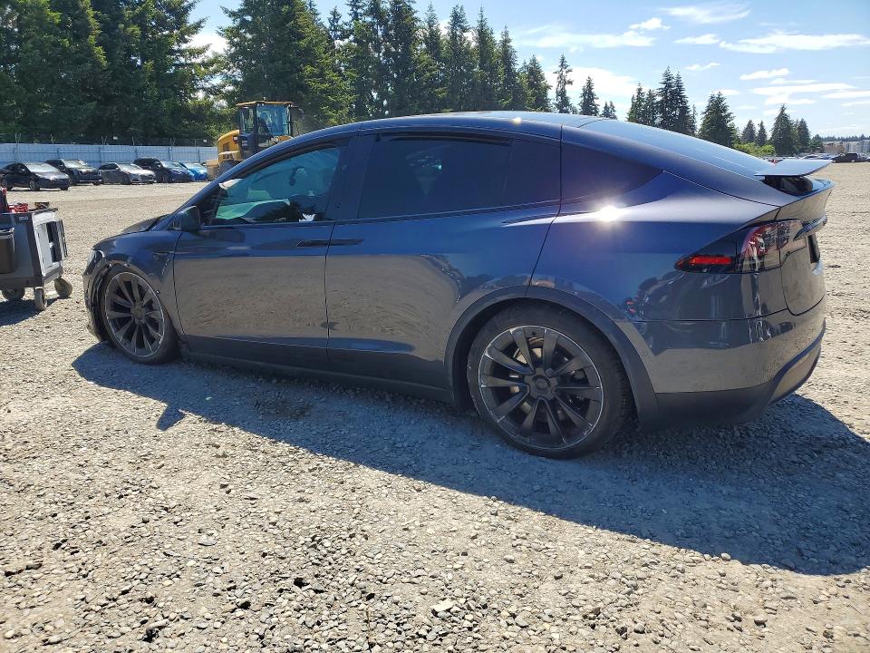 55222096 :رقم المزاد ، 7SAXCBE56PF374617 vin ، 2023 Tesla Model X مزاد بيع