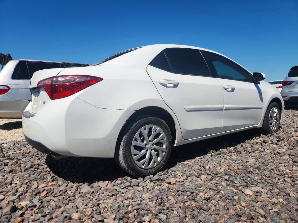 2018 Toyota Corolla მანქანა იყიდება აუქციონზე, vin: 5YFBURHE8JP841170, აუქციონის ნომერი: 53472606