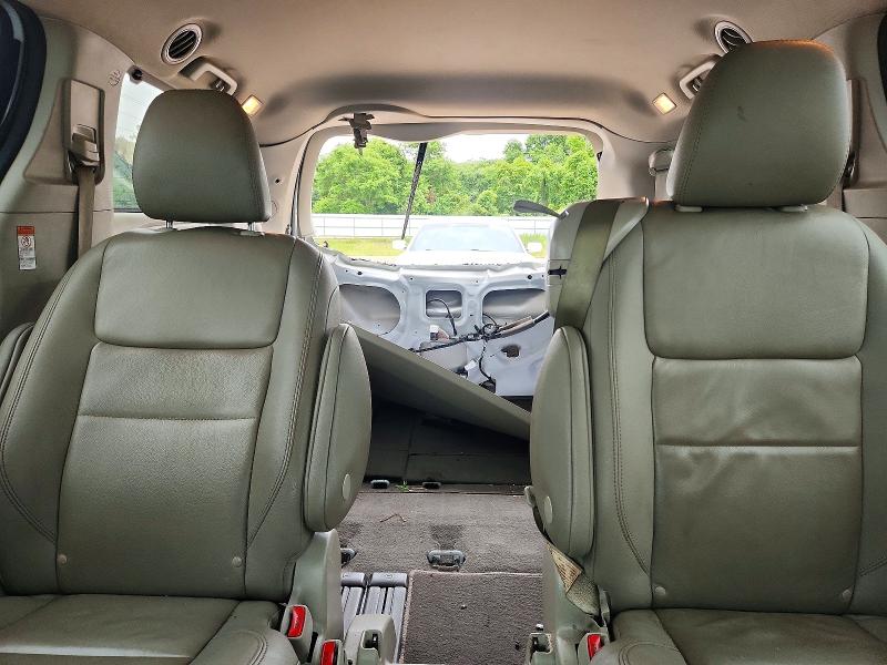 Продажа на аукционе авто 2020 Toyota Sienna, vin: 5TDYZ3DC2LS053539, номер лота: 53040086