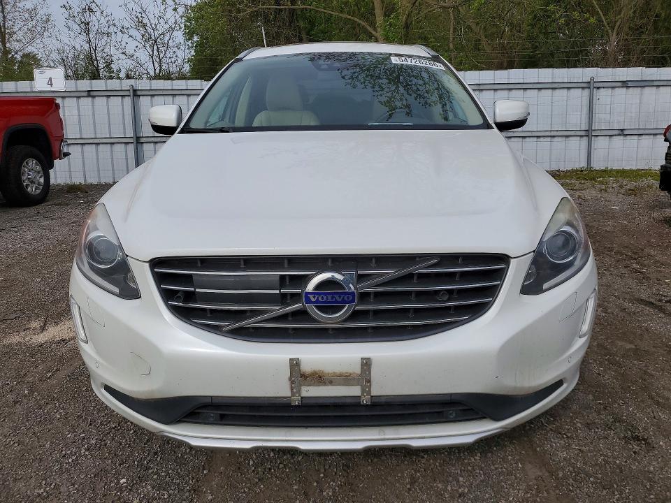 Продажа на аукционе авто 2015 Volvo Xc60, vin: YV4902RD9F2585647, номер лота: 54726286