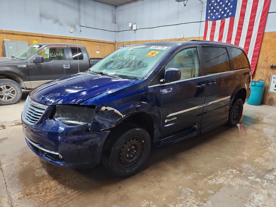 Auction sale of the 2012 Chrysler Town & Country, vin: 2C4RC1BG3CR327193, lot number: 52697726