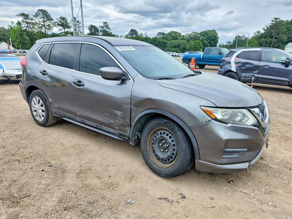 52616126 :رقم المزاد ، 5N1AT2MT5JC753286 vin ، 2018 Nissan Rogue مزاد بيع