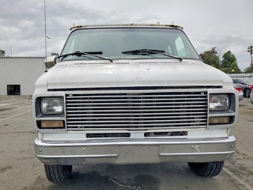 Продажа на аукционе авто 1995 Gmc Rally Wagon, vin: 1GKGG35K1SF549264, номер лота: 52104666