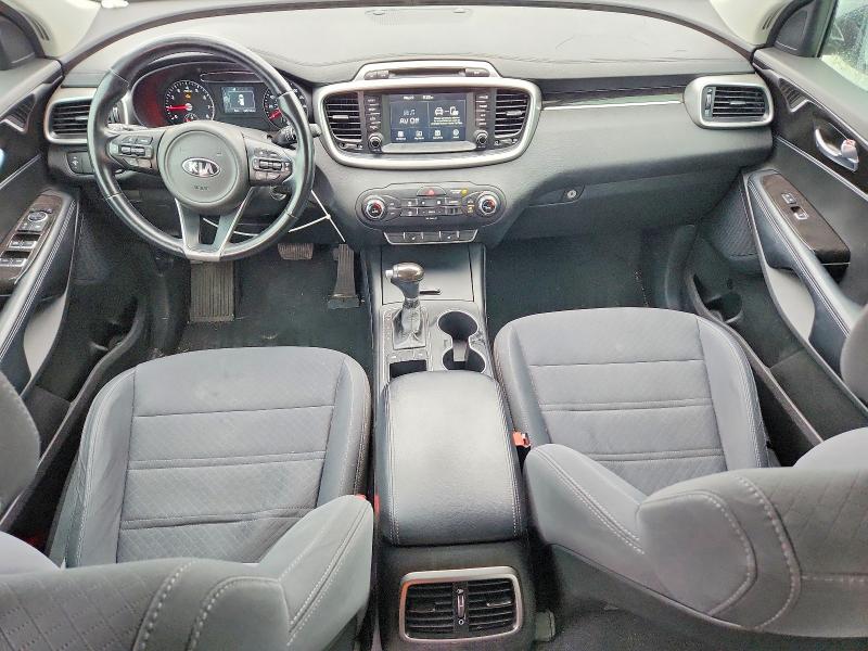 2017 Kia Sorento მანქანა იყიდება აუქციონზე, vin: 5XYPG4A39HG299388, აუქციონის ნომერი: 53454696