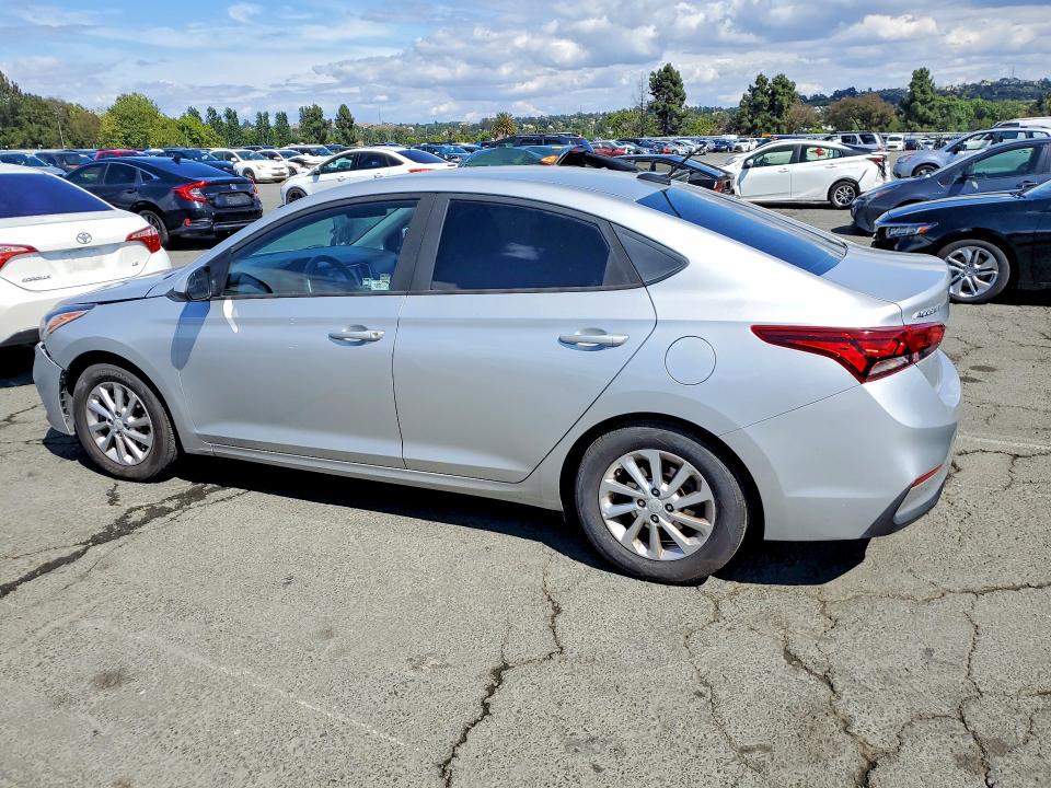 Продажа на аукционе авто 2018 Hyundai Accent, vin: 3KPC24A31JE023271, номер лота: 55069966
