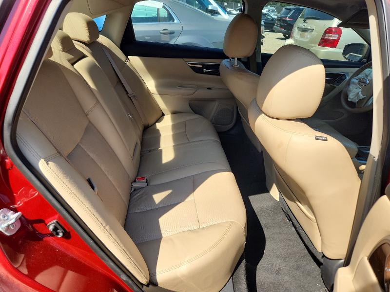 2015 Nissan Altima მანქანა იყიდება აუქციონზე, vin: 1N4AL3APXFN870333, აუქციონის ნომერი: 54199196