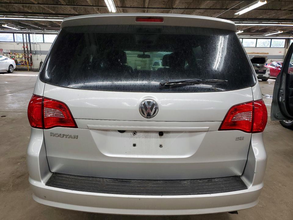 52874716 :رقم المزاد ، 2C4RVABG7CR127718 vin ، 2012 Volkswagen Routan مزاد بيع