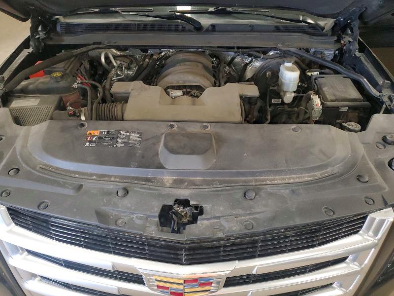 52348786 :رقم المزاد ، 1GYS4BKJ5GR203741 vin ، 2016 Cadillac Escalade مزاد بيع