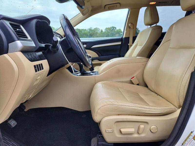 Продажа на аукционе авто 2018 Toyota Highlander, vin: 5TDJZRFH0JS834442, номер лота: 54199586