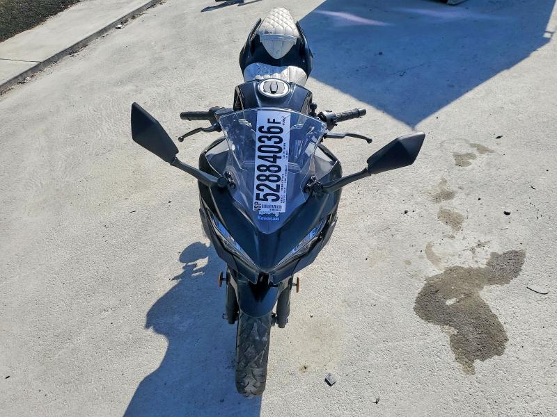 Продажа на аукционе авто 2019 Kawasaki Ex400, vin: JKAEXKH17KDA39493, номер лота: 52884036