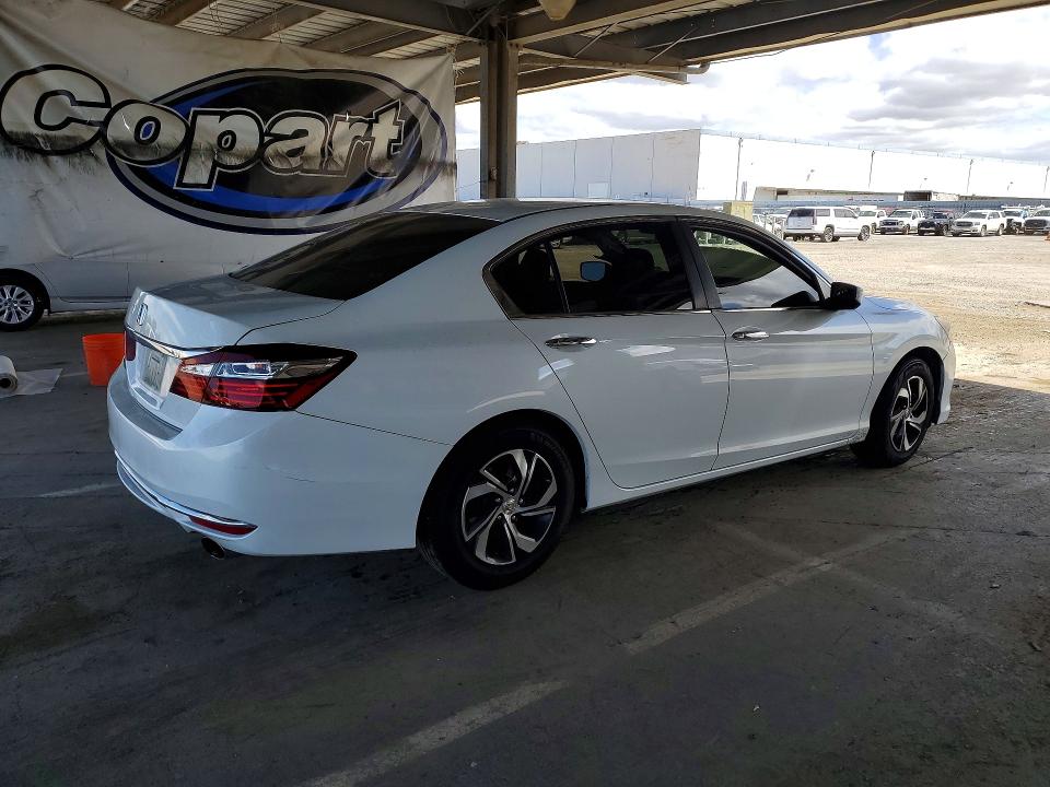 54718926 :رقم المزاد ، 1HGCR2F38HA080980 vin ، 2017 Honda Accord مزاد بيع