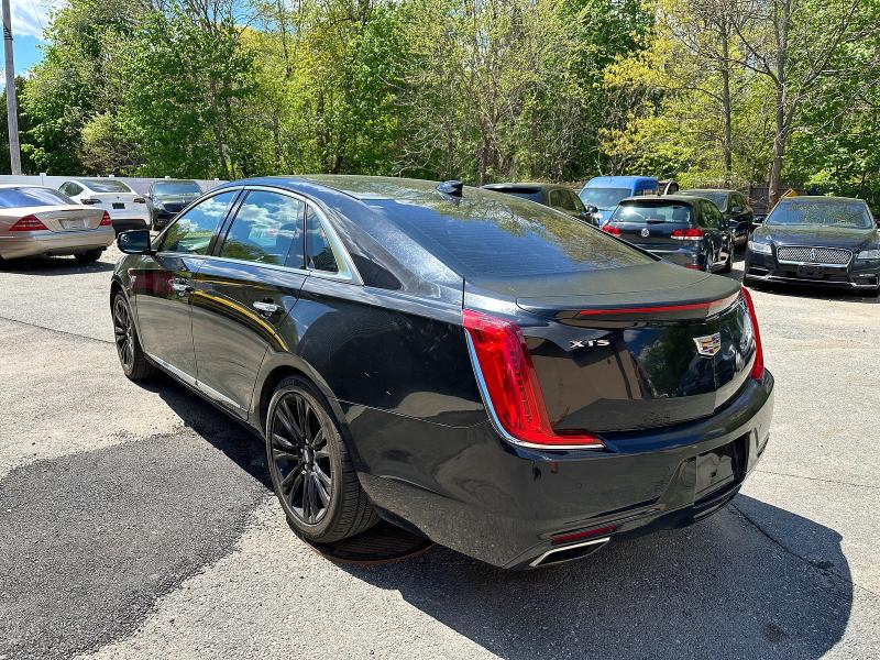 53308036 :رقم المزاد ، 2G61M5S32K9115157 vin ، 2019 Cadillac Xts مزاد بيع