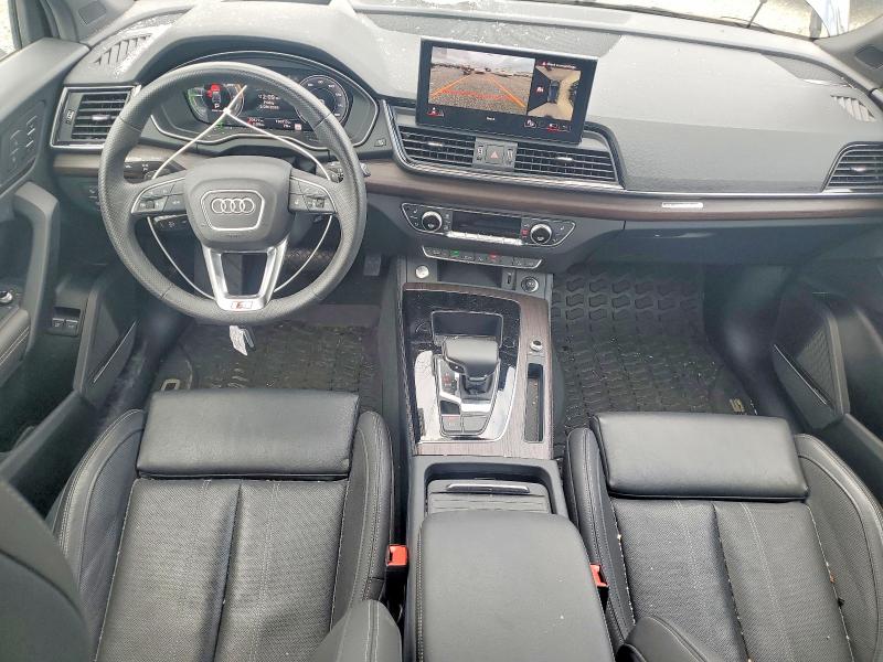 55380726 :رقم المزاد ، WA1F2AFY7R2105444 vin ، 2024 Audi Q5 E مزاد بيع
