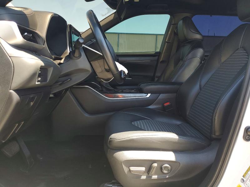 Aukcja sprzedaży 2022 Toyota Highlander, vin: 5TDLZRAH8NS132598, numer aukcji: 52733056