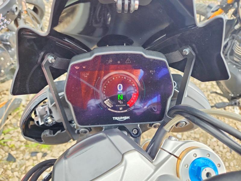 2022 Triumph Motorcycle Speed Triple მანქანა იყიდება აუქციონზე, vin: SMTP01ST0NTAZ5309, აუქციონის ნომერი: 53176796