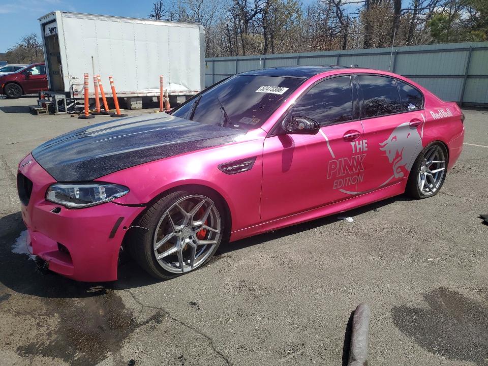 52473306 :رقم المزاد ، WBSFV9C54FD594335 vin ، 2015 Bmw M5 مزاد بيع