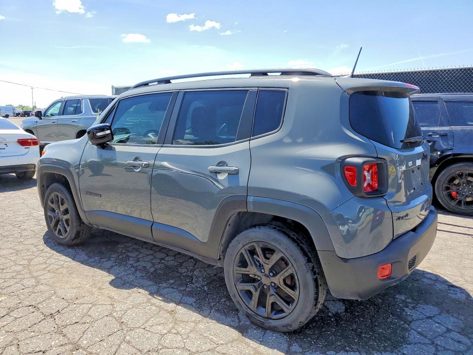 Продажа на аукционе авто 2022 Jeep Renegade, vin: ZACNJDE14NPN69055, номер лота: 53715946