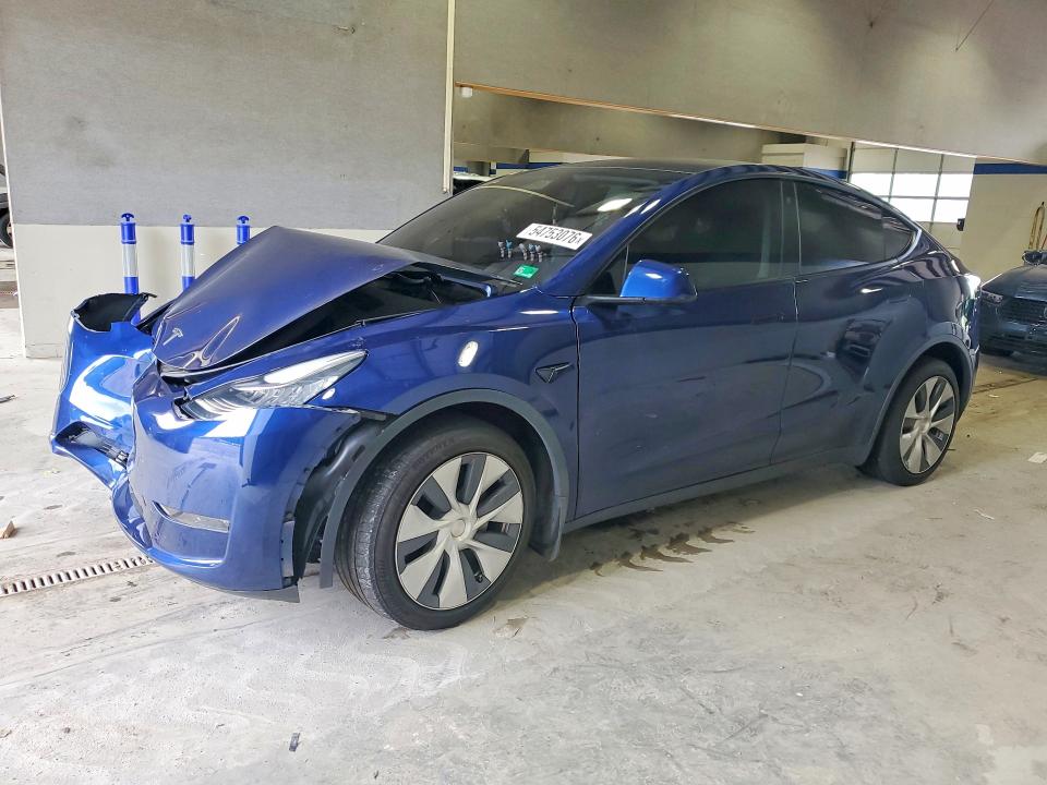 Auction sale of the 2022 Tesla Model Y, vin: 7SAYGDEE7NF364471, lot number: 54753076