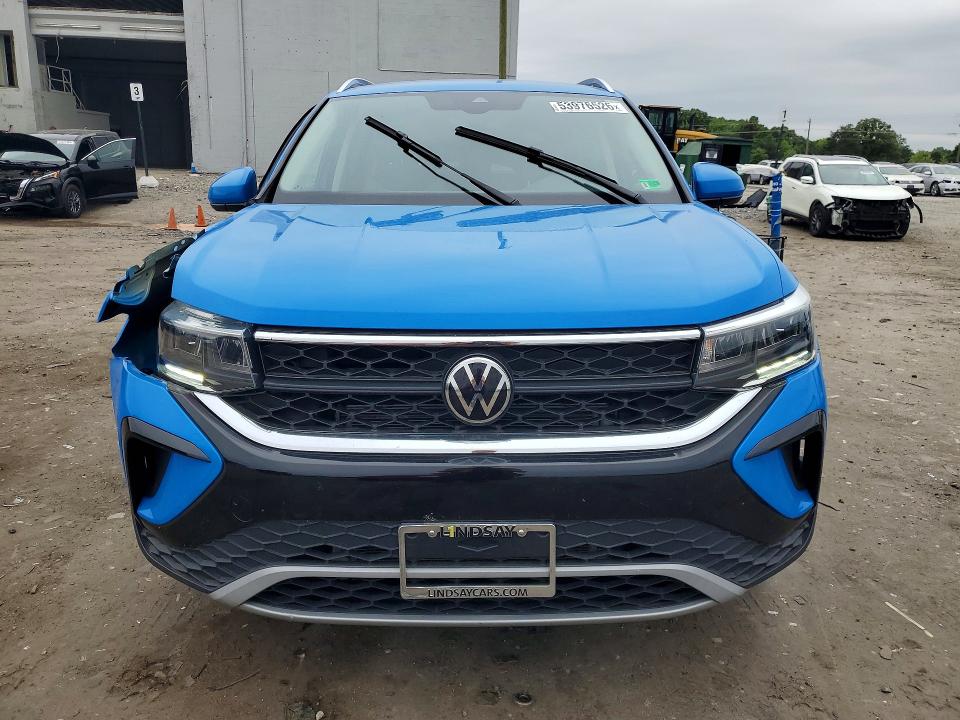 53976526 :رقم المزاد ، 3VVUX7B24RM030456 vin ، 2024 Volkswagen Taos مزاد بيع