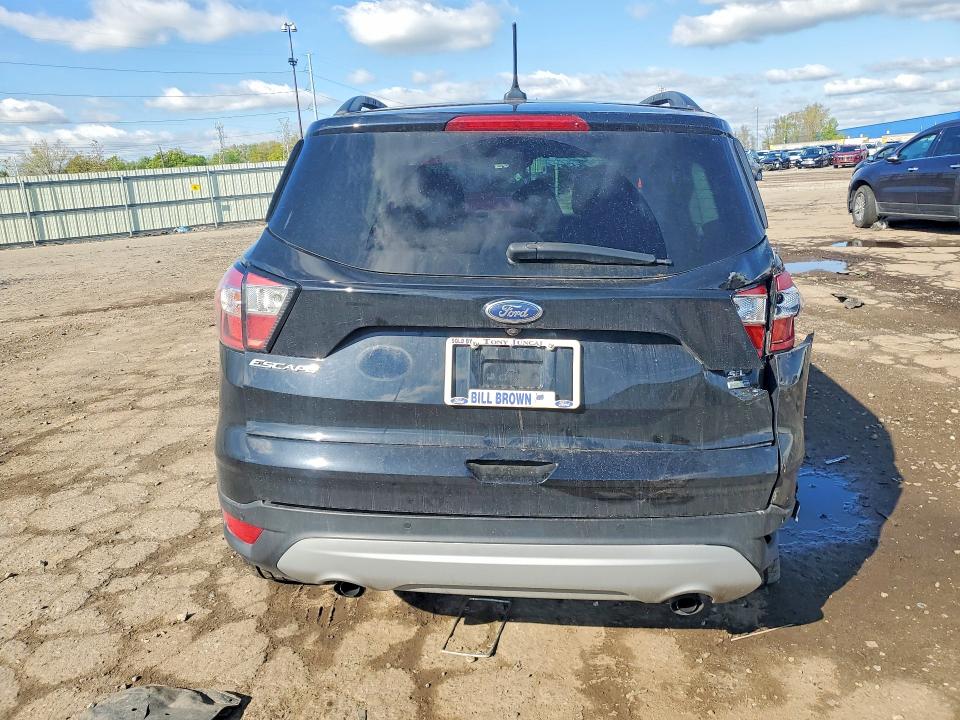 53264336 :رقم المزاد ، 1FMCU9HDXJUA99090 vin ، 2018 Ford Escape مزاد بيع