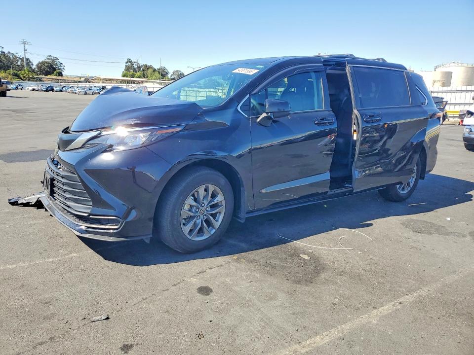54881586 :رقم المزاد ، 5TDBRKEC7RS224454 vin ، 2024 Toyota Sienna مزاد بيع