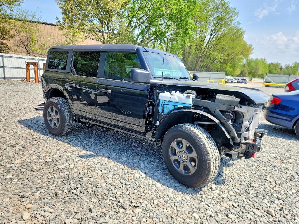 Продажа на аукционе авто 2026 Ford Bronco, vin: 1FMDE7BH8TLA72108, номер лота: 54061896