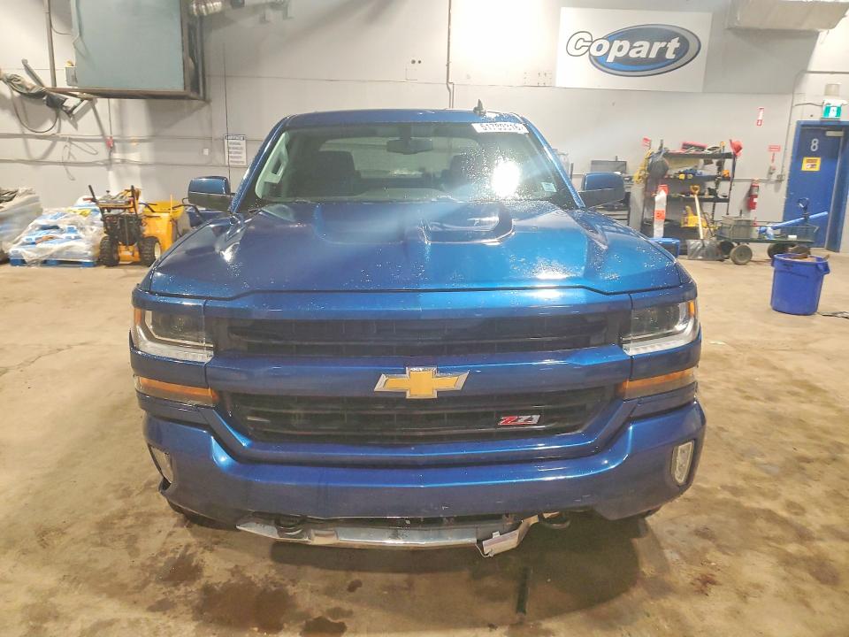 51789316 :رقم المزاد ، 3GCUKREC3JG120911 vin ، 2018 Chevrolet Silverado مزاد بيع