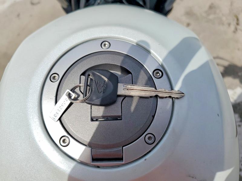 55300186 :رقم المزاد ، MLHPC565XM5401227 vin ، 2021 Honda Cmx500 مزاد بيع