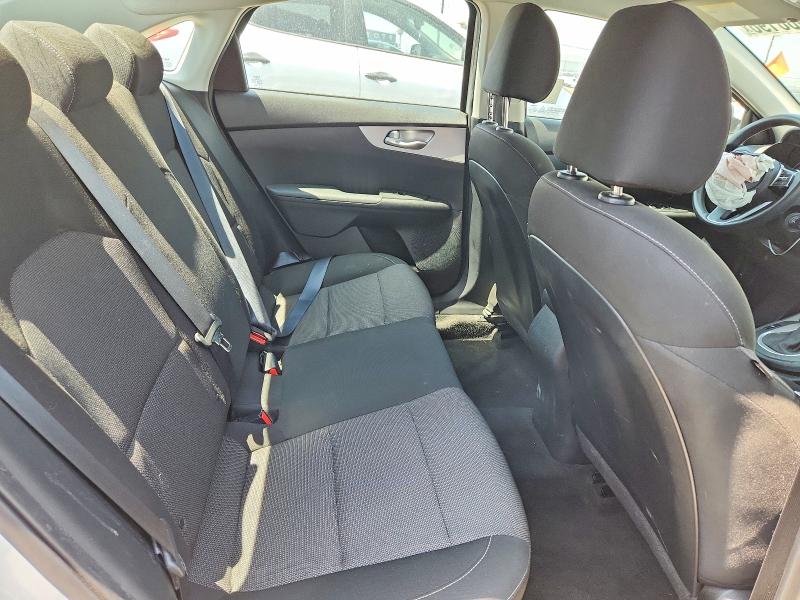 52088196 :رقم المزاد ، 3KPF24AD0PE668458 vin ، 2023 Kia Forte Fe/lxs مزاد بيع