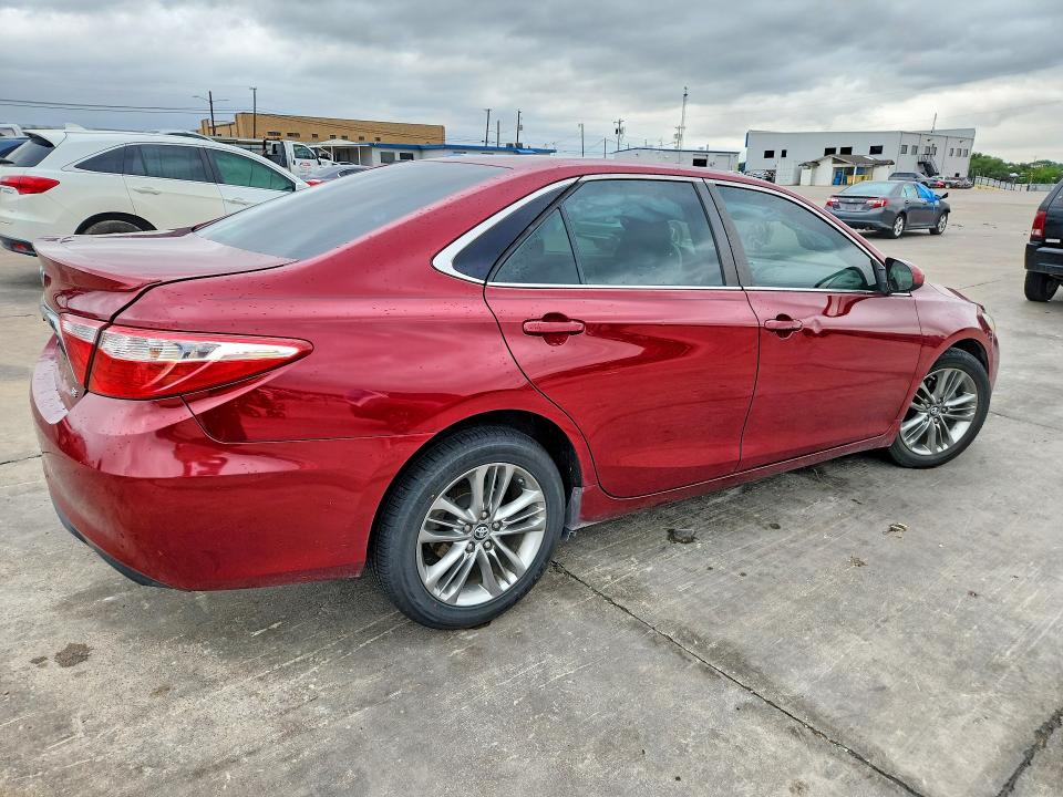 2016 Toyota Camry მანქანა იყიდება აუქციონზე, vin: 4T1BF1FK4GU606521, აუქციონის ნომერი: 55106946