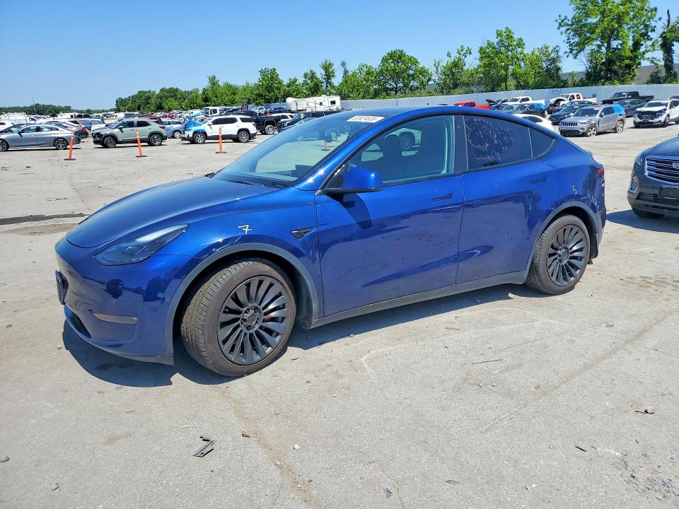 Продажа на аукционе авто 2022 Tesla Model Y, vin: 7SAYGDEF8NF405411, номер лота: 52824636