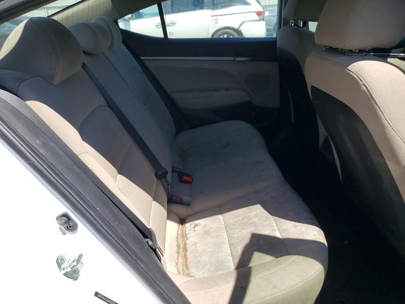 53659886 :رقم المزاد ، 5NPD74LF3JH329025 vin ، 2018 Hyundai Elantra مزاد بيع