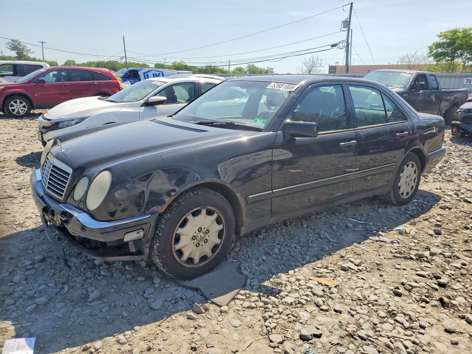 1998 Mercedes-benz E მანქანა იყიდება აუქციონზე, vin: WDBJF82F4WX011505, აუქციონის ნომერი: 53981806