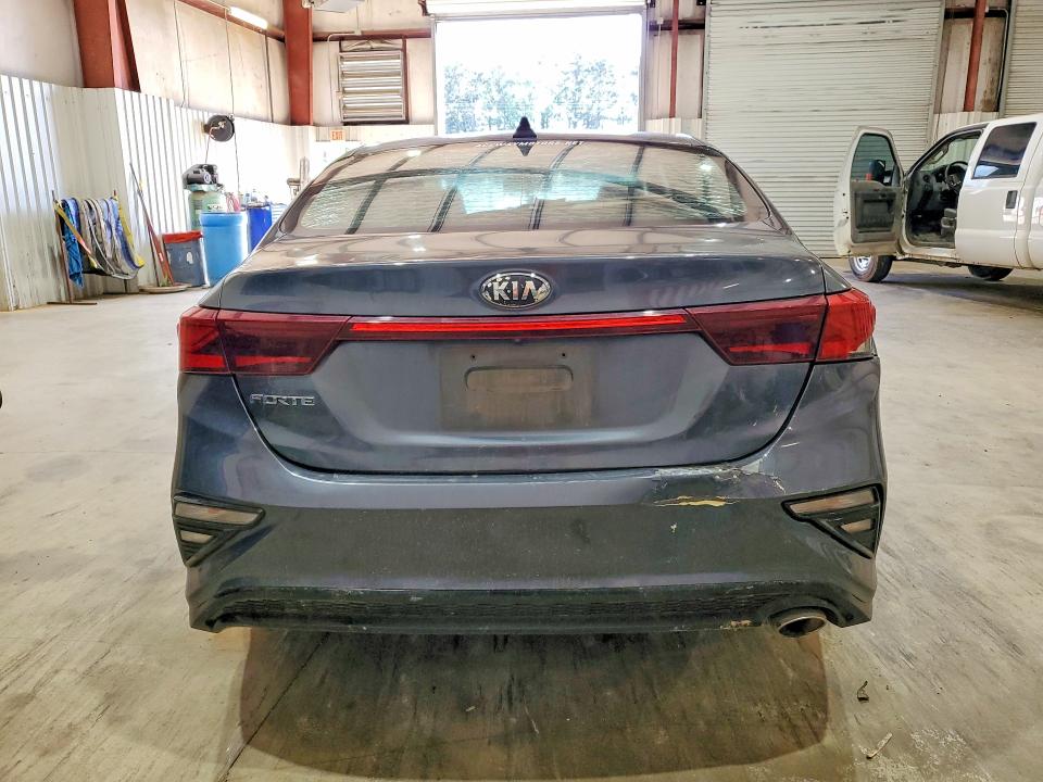 2019 Kia Forte მანქანა იყიდება აუქციონზე, vin: 3KPF24AD9KE092183, აუქციონის ნომერი: 52069996