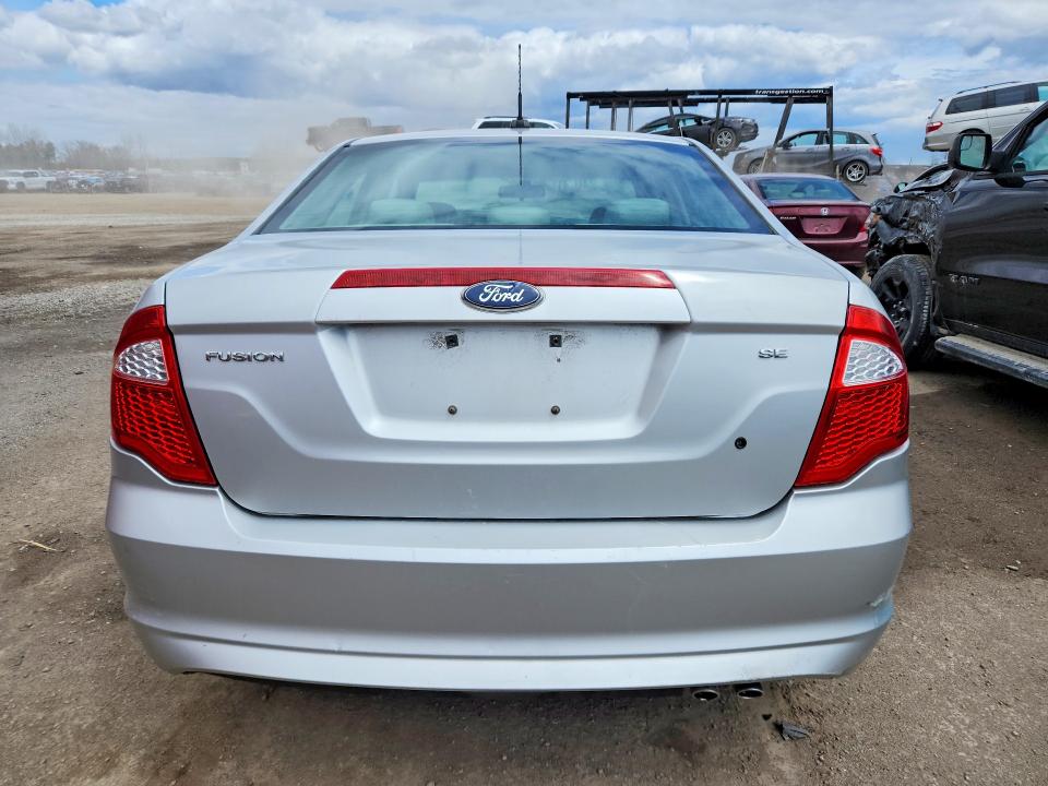 52448536 :رقم المزاد ، 3FAHP0HA6AR270272 vin ، 2010 Ford Fusion مزاد بيع