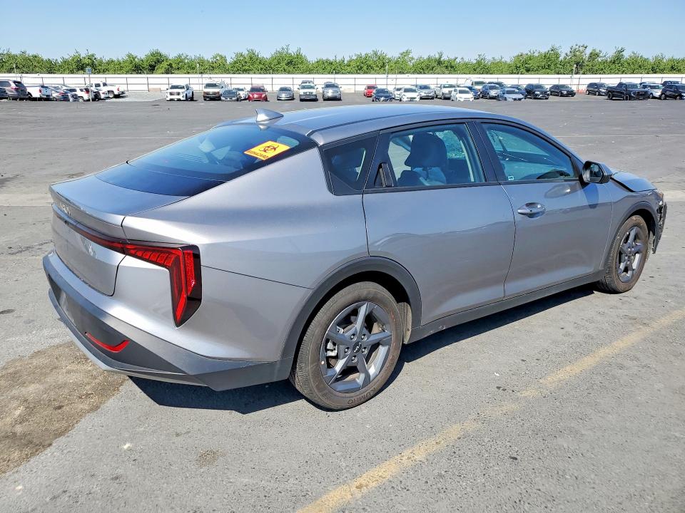 Auction sale of the 2025 Kia K4, vin: 3KPFT4DE5SE132258, lot number: 52972326