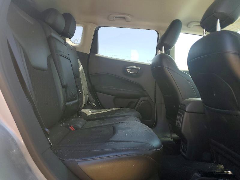 Продаж на аукціоні авто 2018 Jeep Compass, vin: 3C4NJDBB2JT325259, номер лоту: 52127636