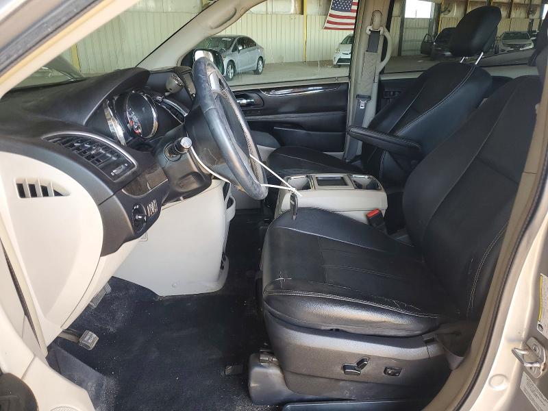 53121126 :رقم المزاد ، 2C4RC1BG5GR229224 vin ، 2016 Chrysler Town & Country مزاد بيع