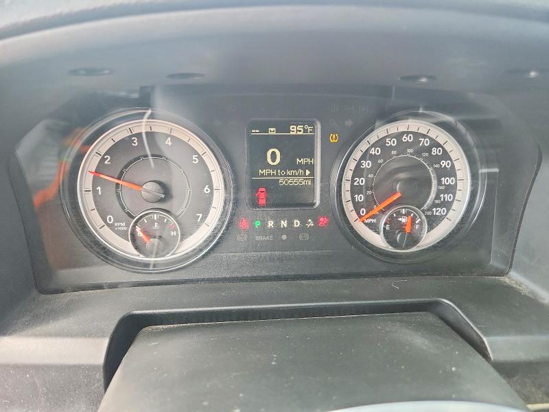 55688856 :رقم المزاد ، 1C6RR6FGXNS171166 vin ، 2022 Ram 1500 Classic مزاد بيع