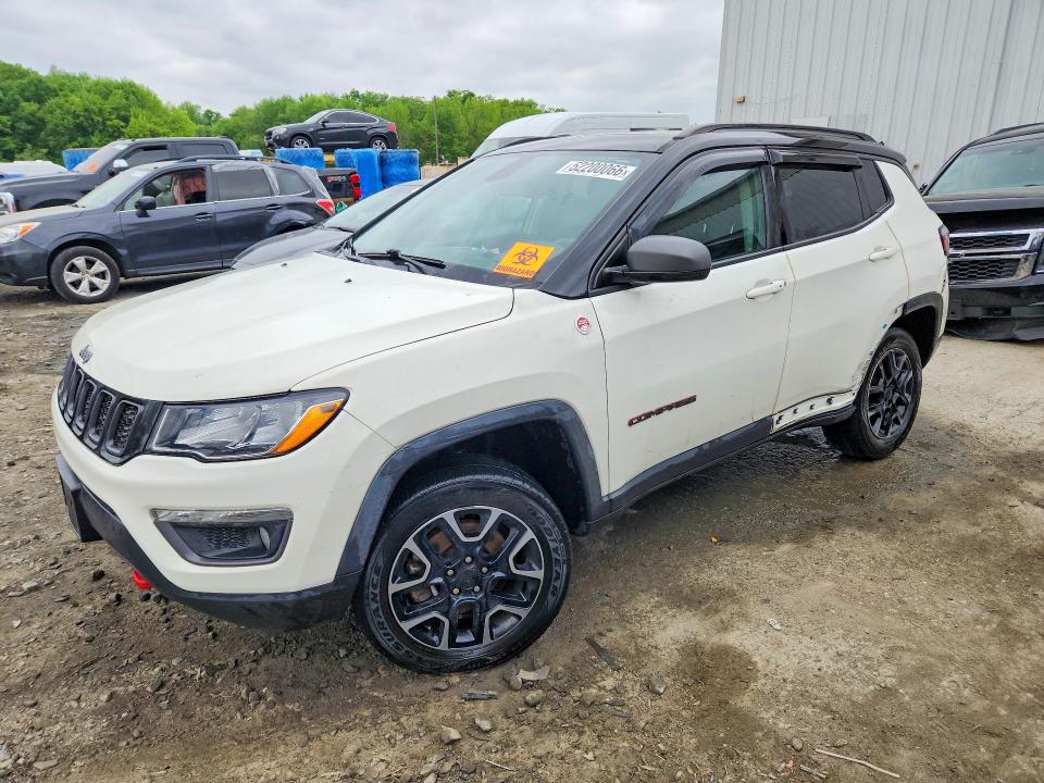 52200066 :رقم المزاد ، 3C4NJDDBXJT501553 vin ، 2018 Jeep Compass مزاد بيع
