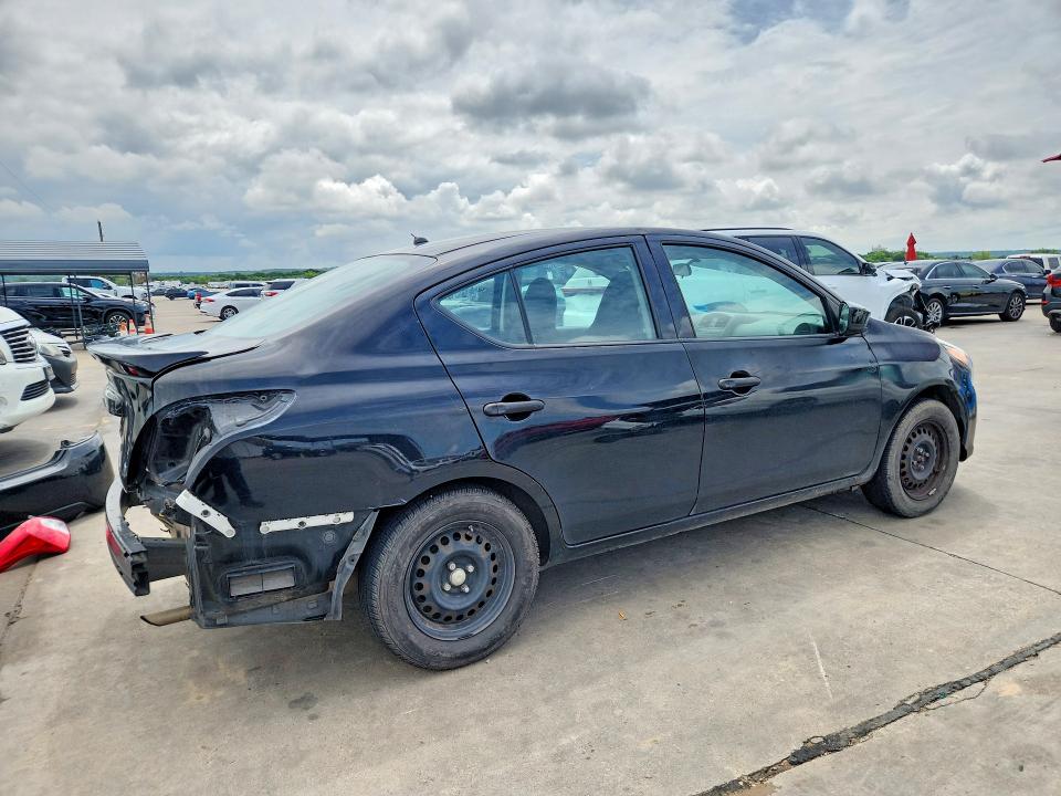 54673976 :رقم المزاد ، 3N1CN7APXGL857414 vin ، 2016 Nissan Versa مزاد بيع
