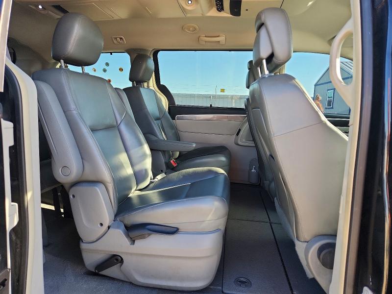 Продажа на аукционе авто 2010 Volkswagen Routan, vin: 2V4RW3D13AR306228, номер лота: 53316786
