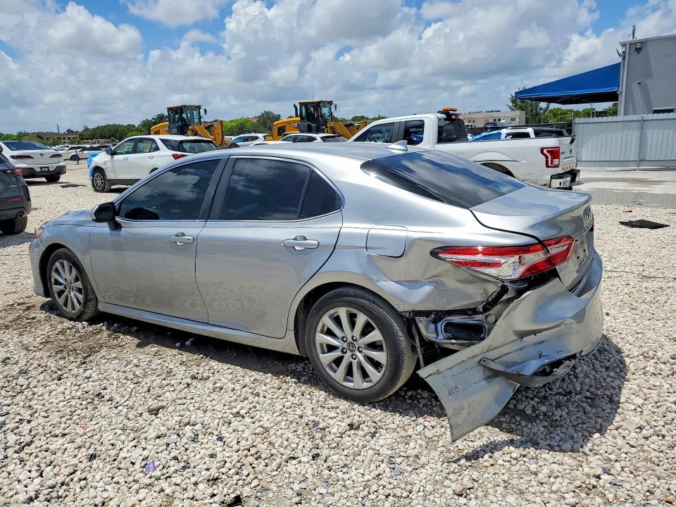 2020 Toyota Camry მანქანა იყიდება აუქციონზე, vin: 4T1C11AK9LU861296, აუქციონის ნომერი: 54356706